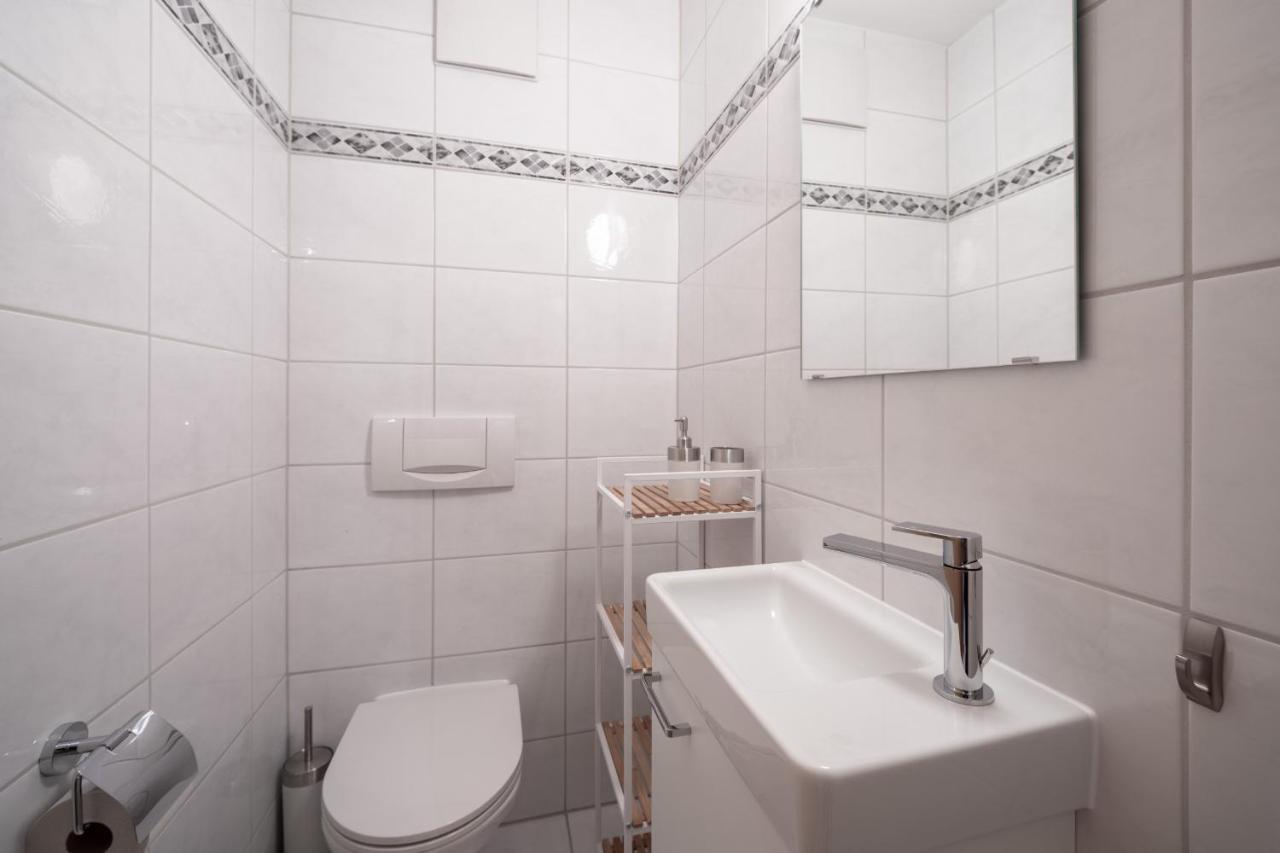 Laax Homes - Capolgarten 3,7 Флимс Экстерьер фото