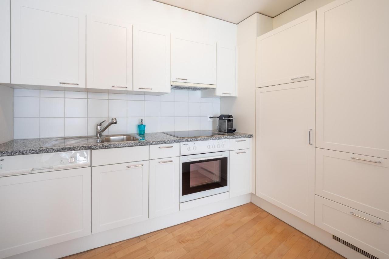 Laax Homes - Capolgarten 3,7 Флимс Экстерьер фото
